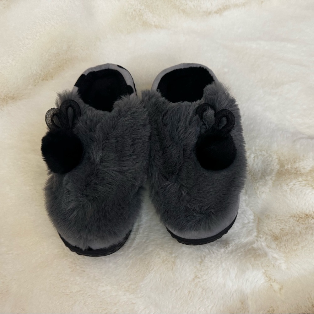 Gray Faux Fur Slippers with Pom Poms